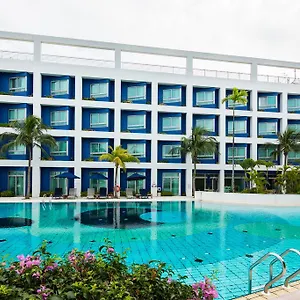 Republic Of Yacht Club Hotel Singapore