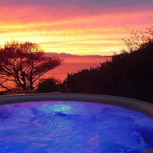 4* Maison d'hôtes Penguinden - Load-shedding Free
