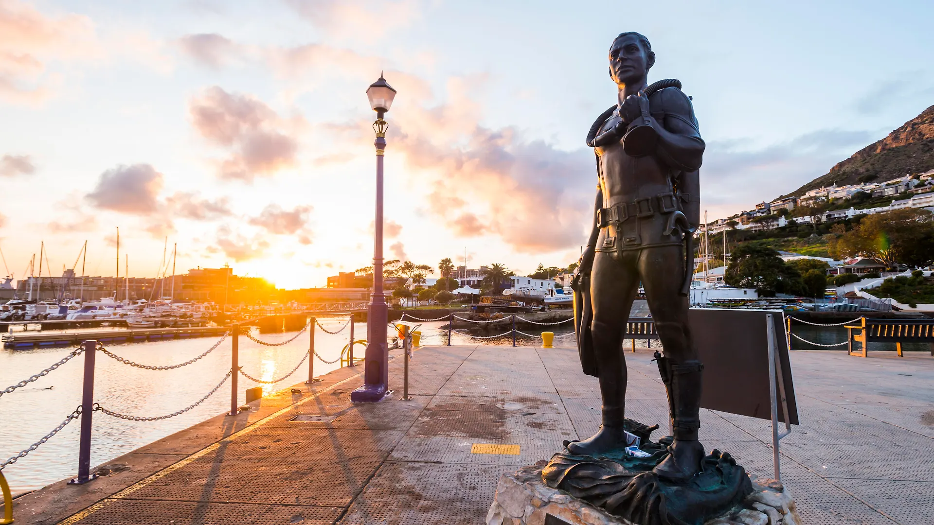 Simon'S Town Quayside Hotel
