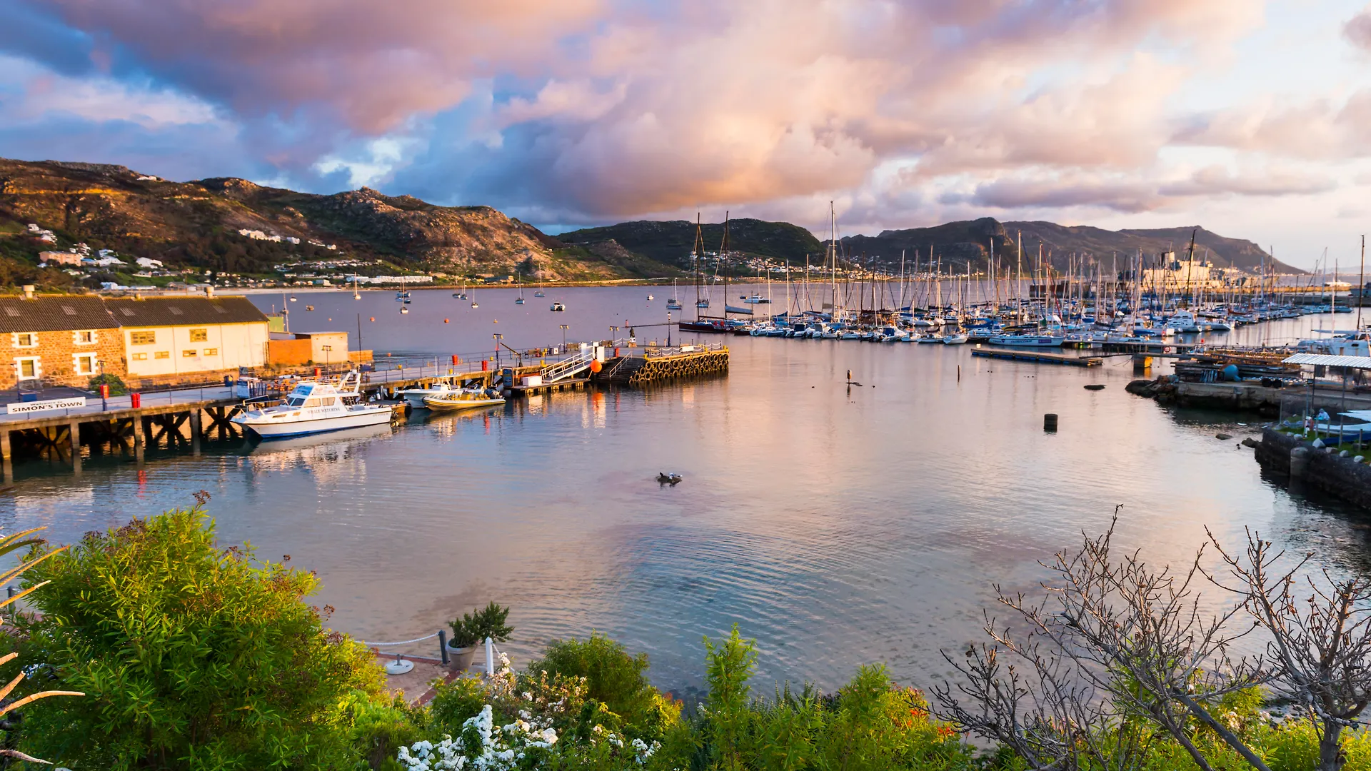 Simon'S Town Quayside Hotel Simonʼs Town